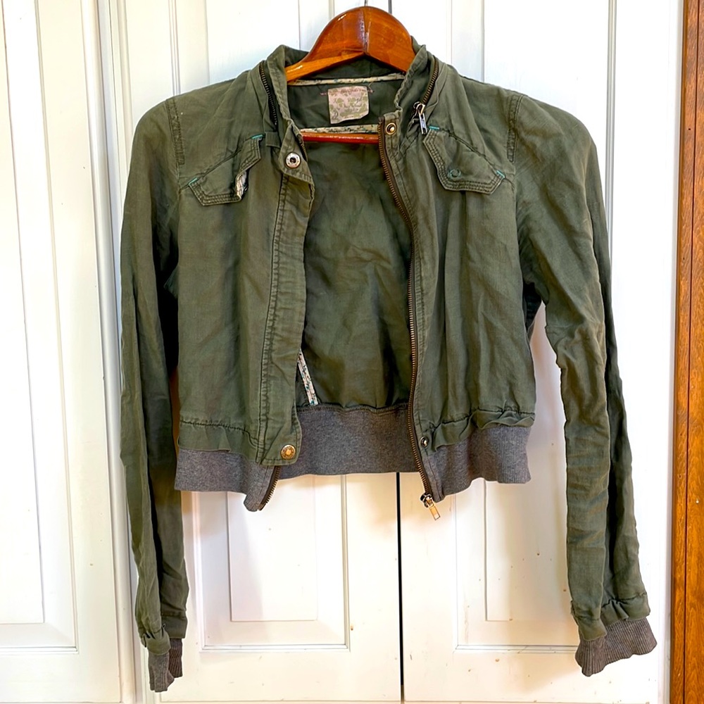 FREE PEOPLE CROP JACKET